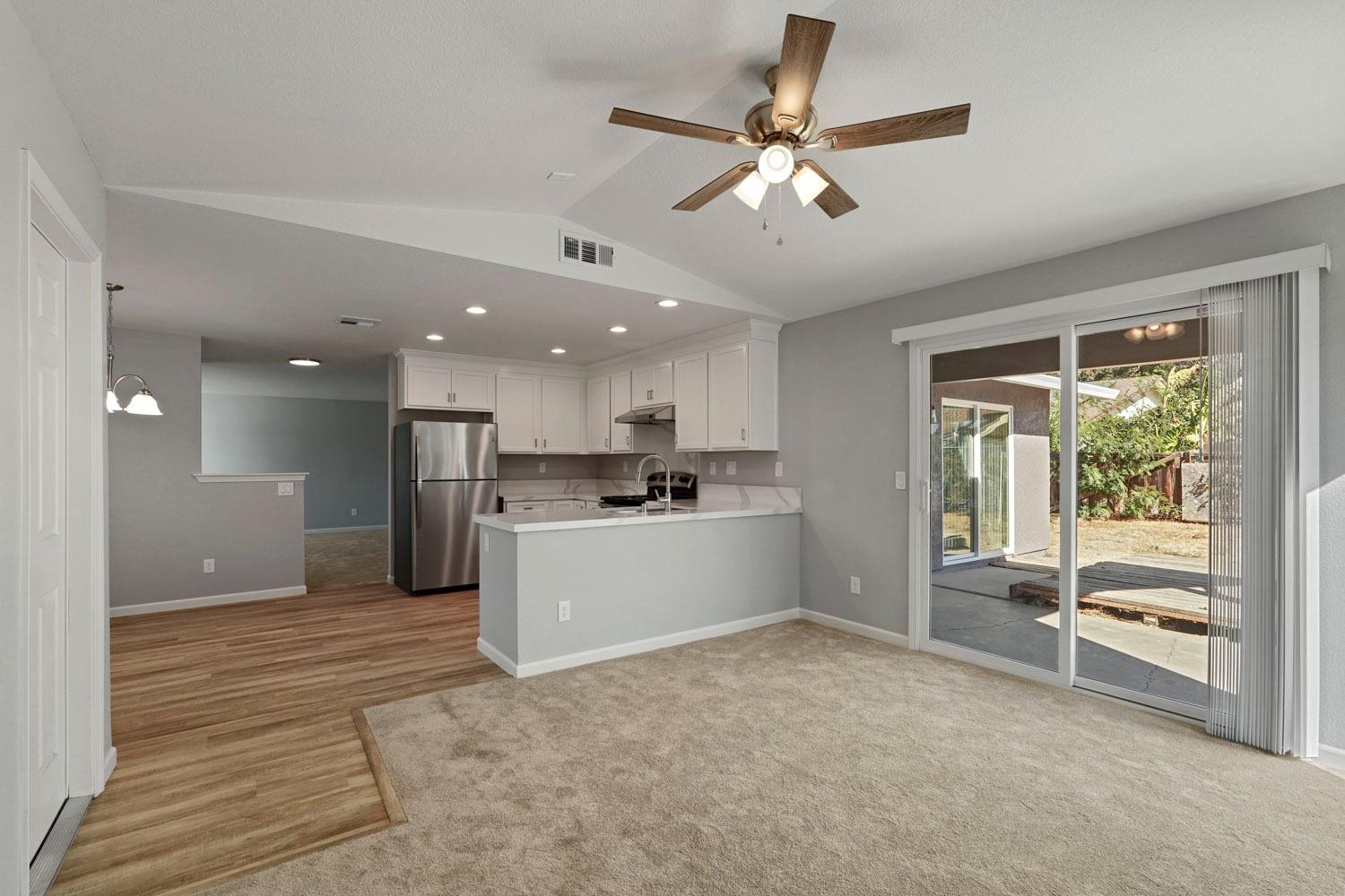 Detail Gallery Image 15 of 30 For 8412 Cherbourg, Stockton,  CA 95210 - 3 Beds | 2 Baths