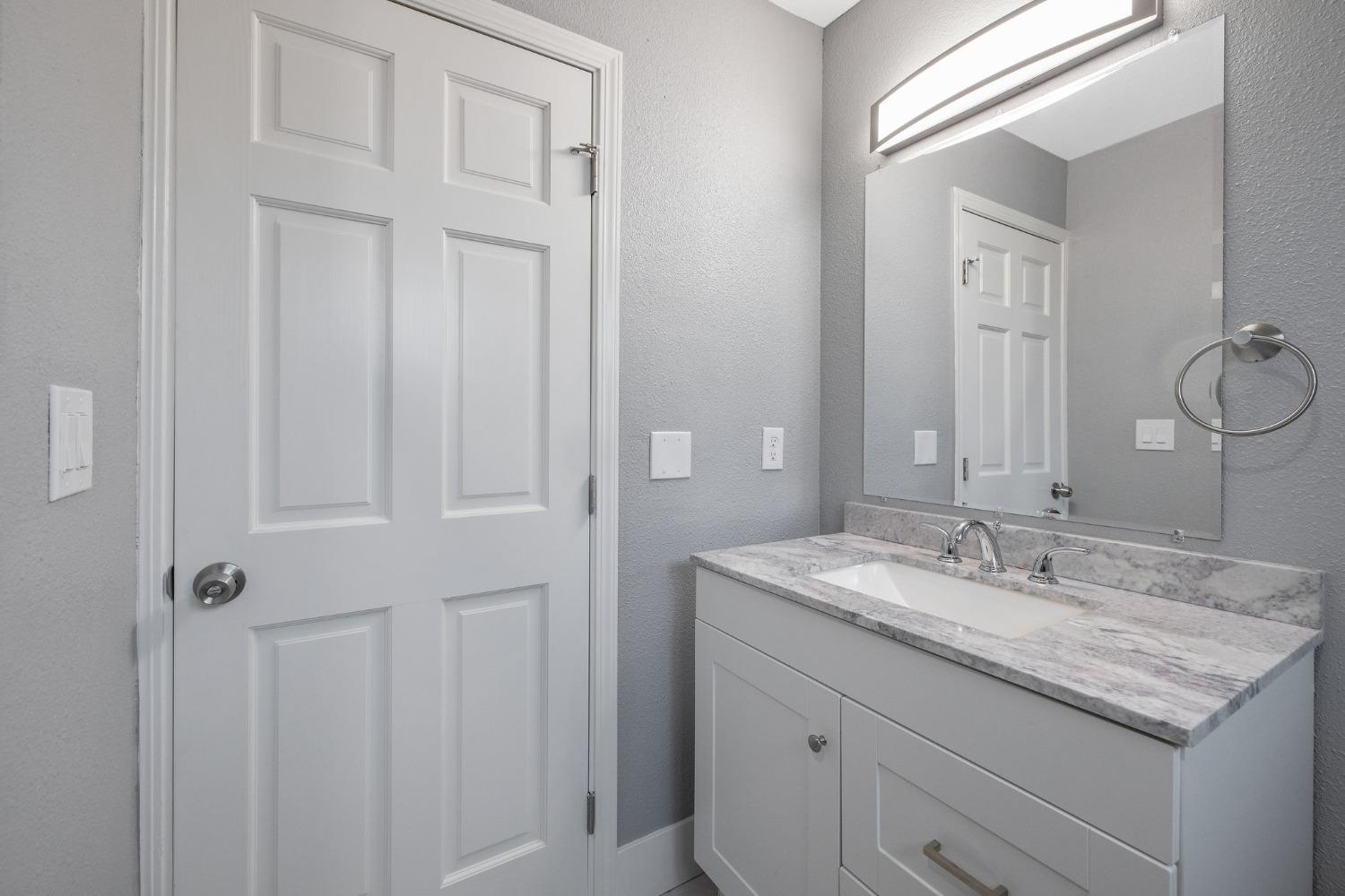 Detail Gallery Image 25 of 39 For 609 S Acacia, Lemoore,  CA 93245 - 3 Beds | 2 Baths