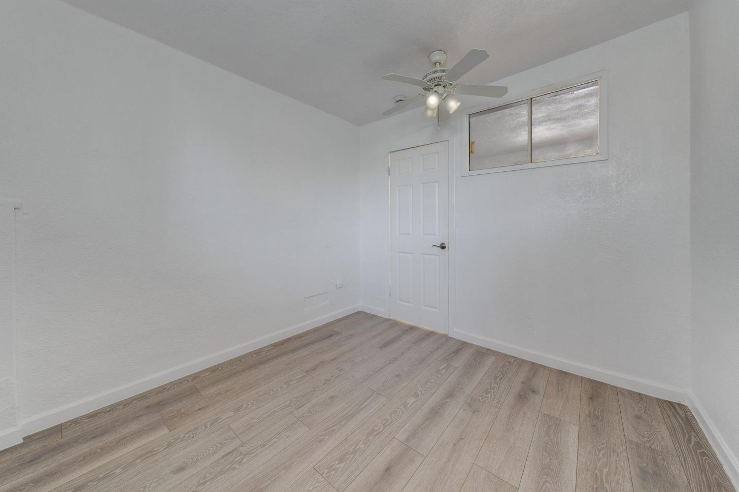 Detail Gallery Image 16 of 45 For 2190 Meadowglen Ave, Sacramento,  CA 95832 - 4 Beds | 2 Baths