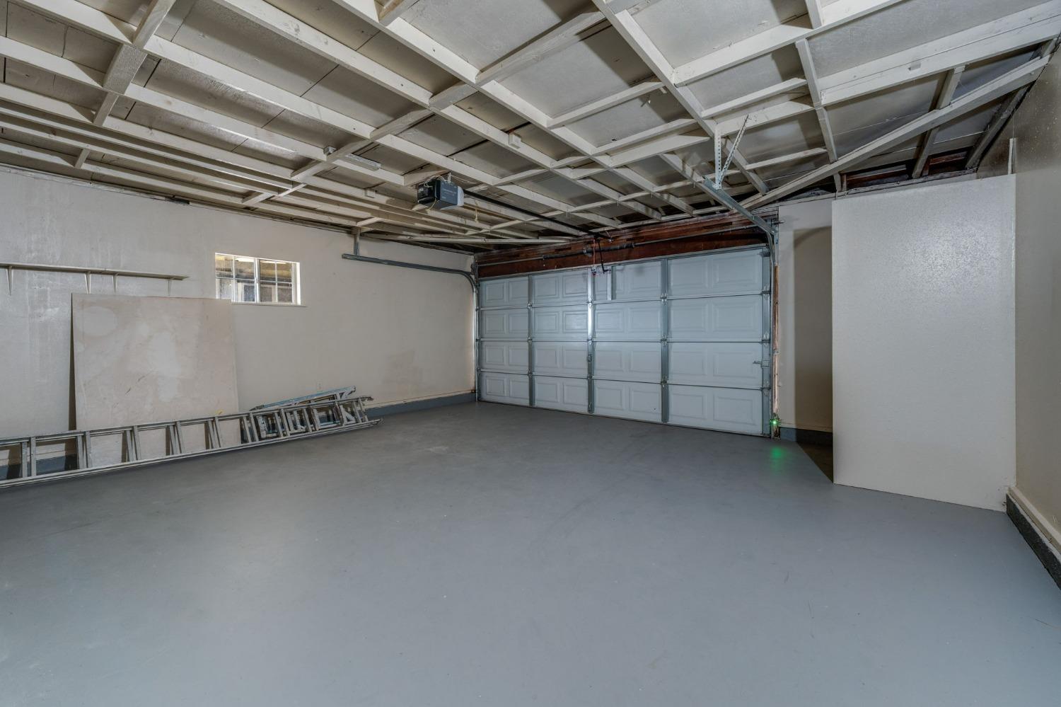 Detail Gallery Image 37 of 45 For 2190 Meadowglen Ave, Sacramento,  CA 95832 - 4 Beds | 2 Baths