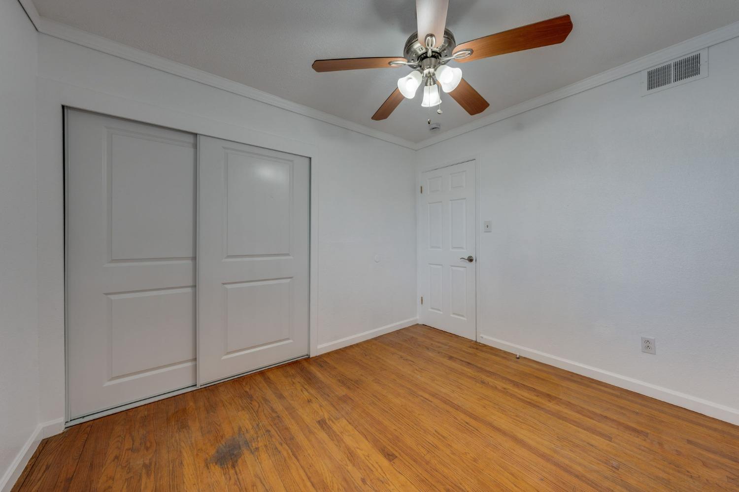 Detail Gallery Image 29 of 45 For 2190 Meadowglen Ave, Sacramento,  CA 95832 - 4 Beds | 2 Baths