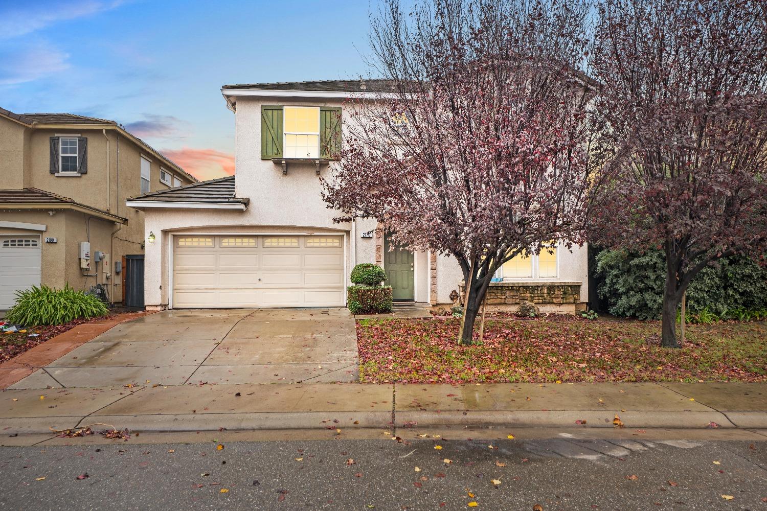 Detail Gallery Image 3 of 27 For 2170 Shady Arbor Dr, Sacramento,  CA 95833 - 4 Beds | 2/1 Baths