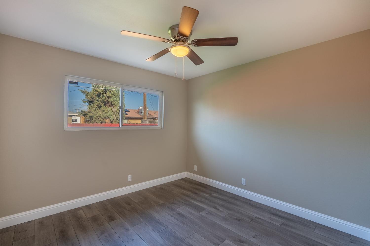 Detail Gallery Image 21 of 30 For 1254 Santa Cruz Way, Los Banos,  CA 93635 - 3 Beds | 2 Baths