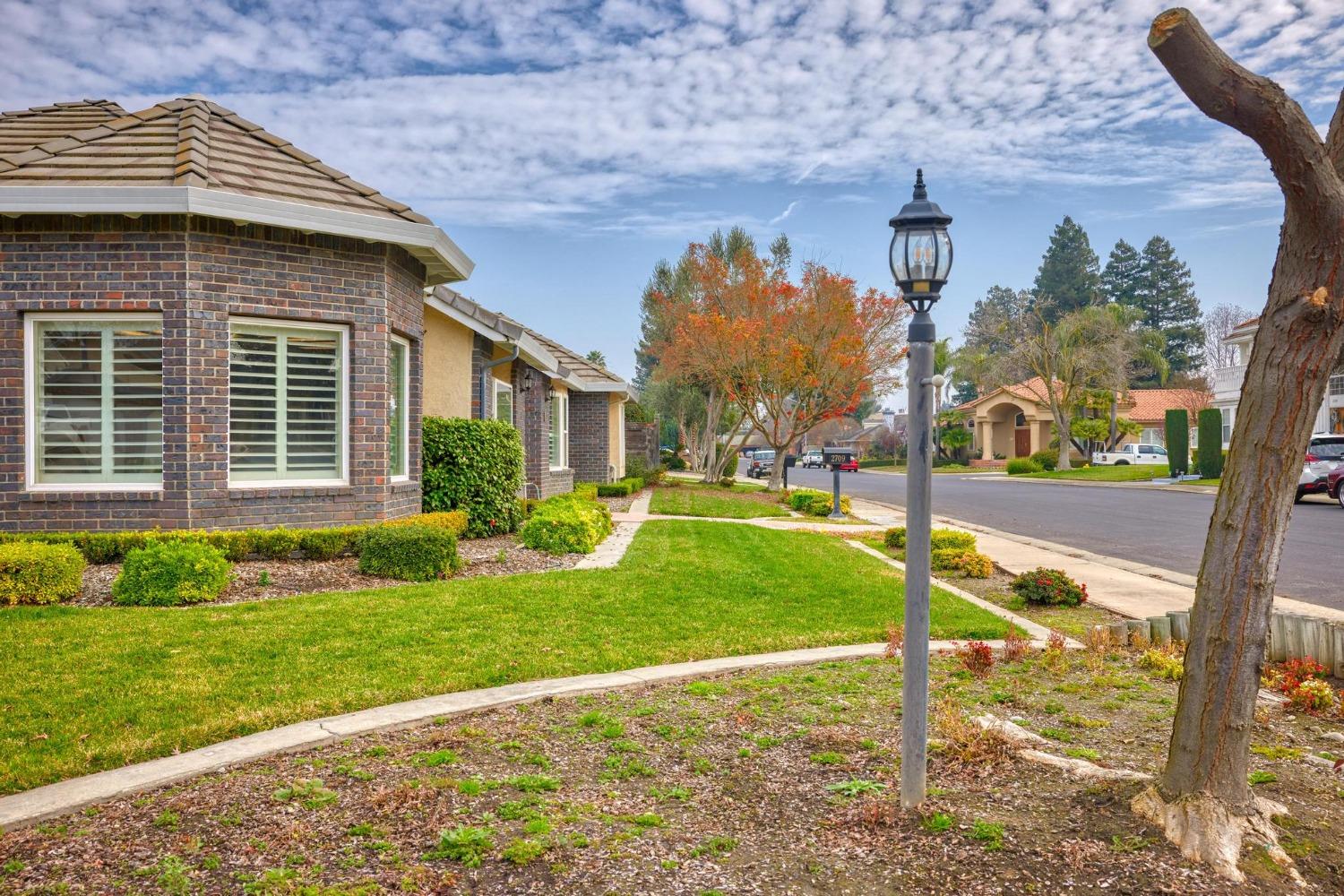 Detail Gallery Image 5 of 51 For 2709 Rembrandt Pl, Modesto,  CA 95356 - 4 Beds | 2/1 Baths