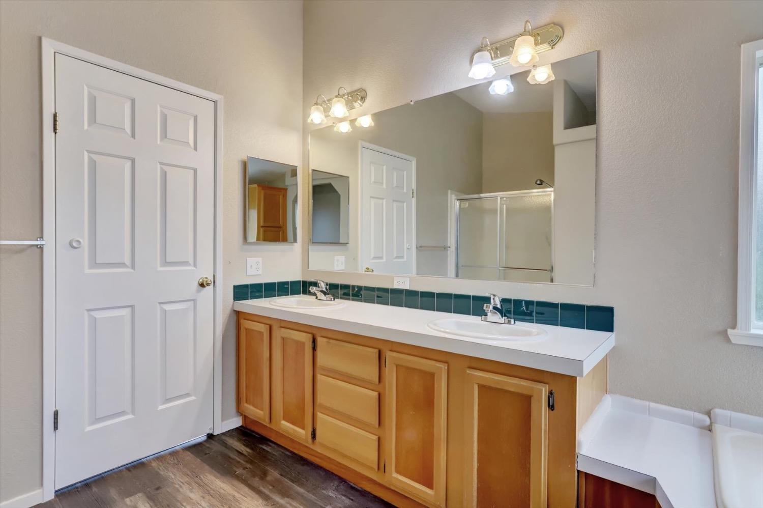 Detail Gallery Image 23 of 98 For 22302 Iron Horse Dr, Grass Valley,  CA 95949 - 3 Beds | 2 Baths