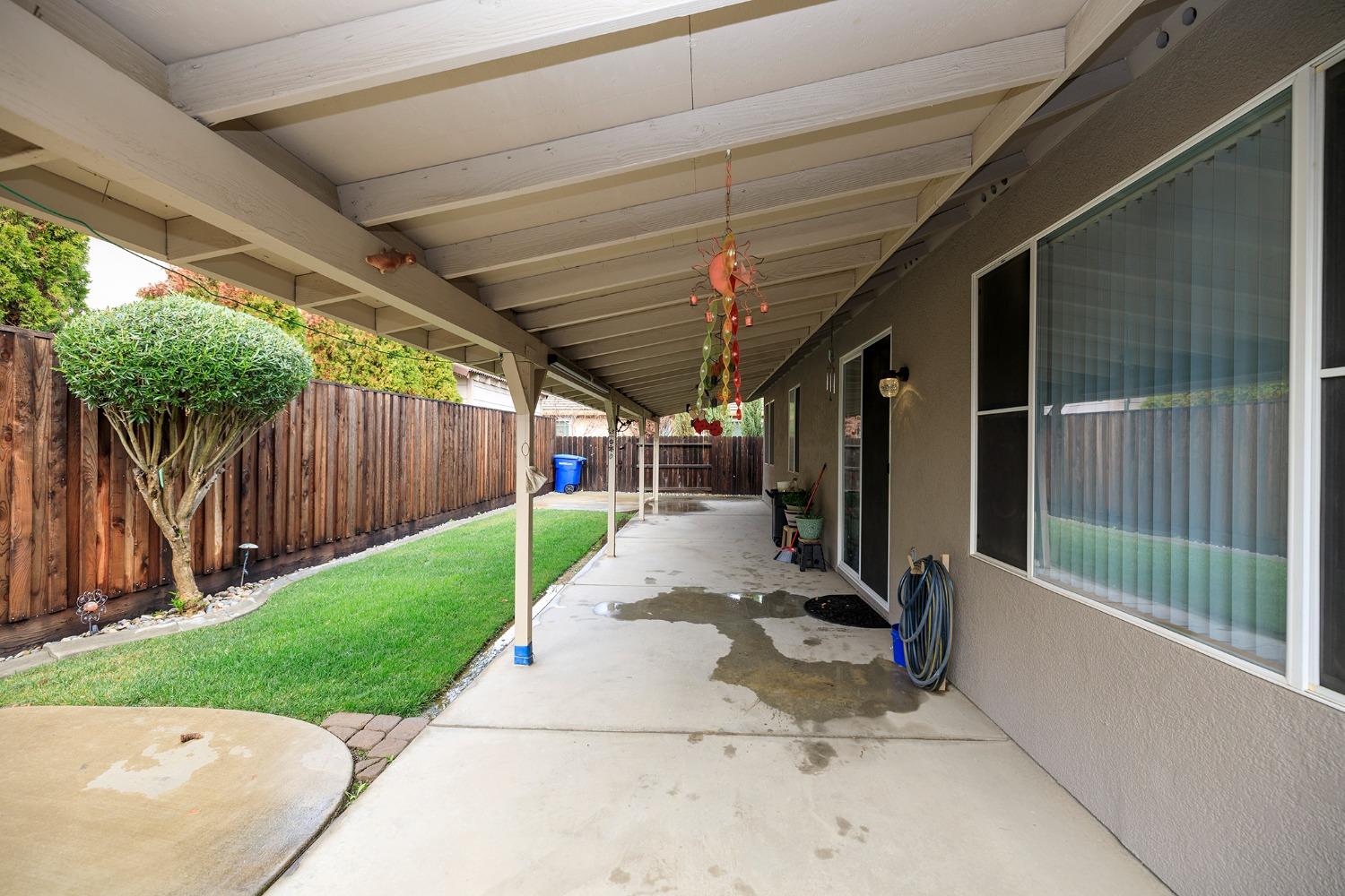 Detail Gallery Image 33 of 38 For 4025 Thornhill Way, Modesto,  CA 95356 - 3 Beds | 3 Baths