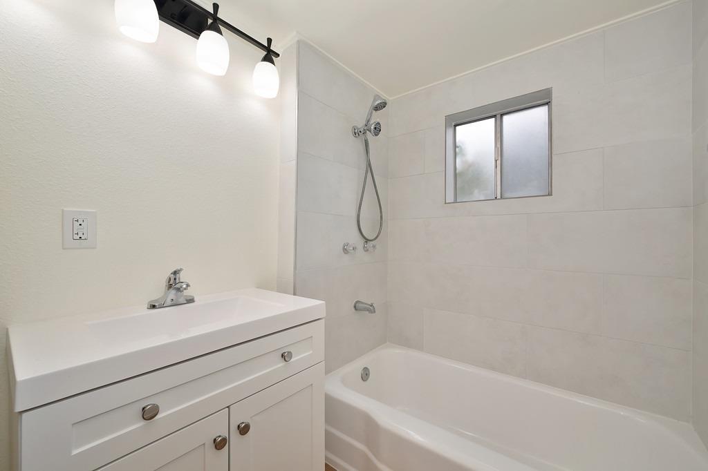 Detail Gallery Image 22 of 35 For 4020 Hill St, Fair Oaks,  CA 95628 - 3 Beds | 1 Baths