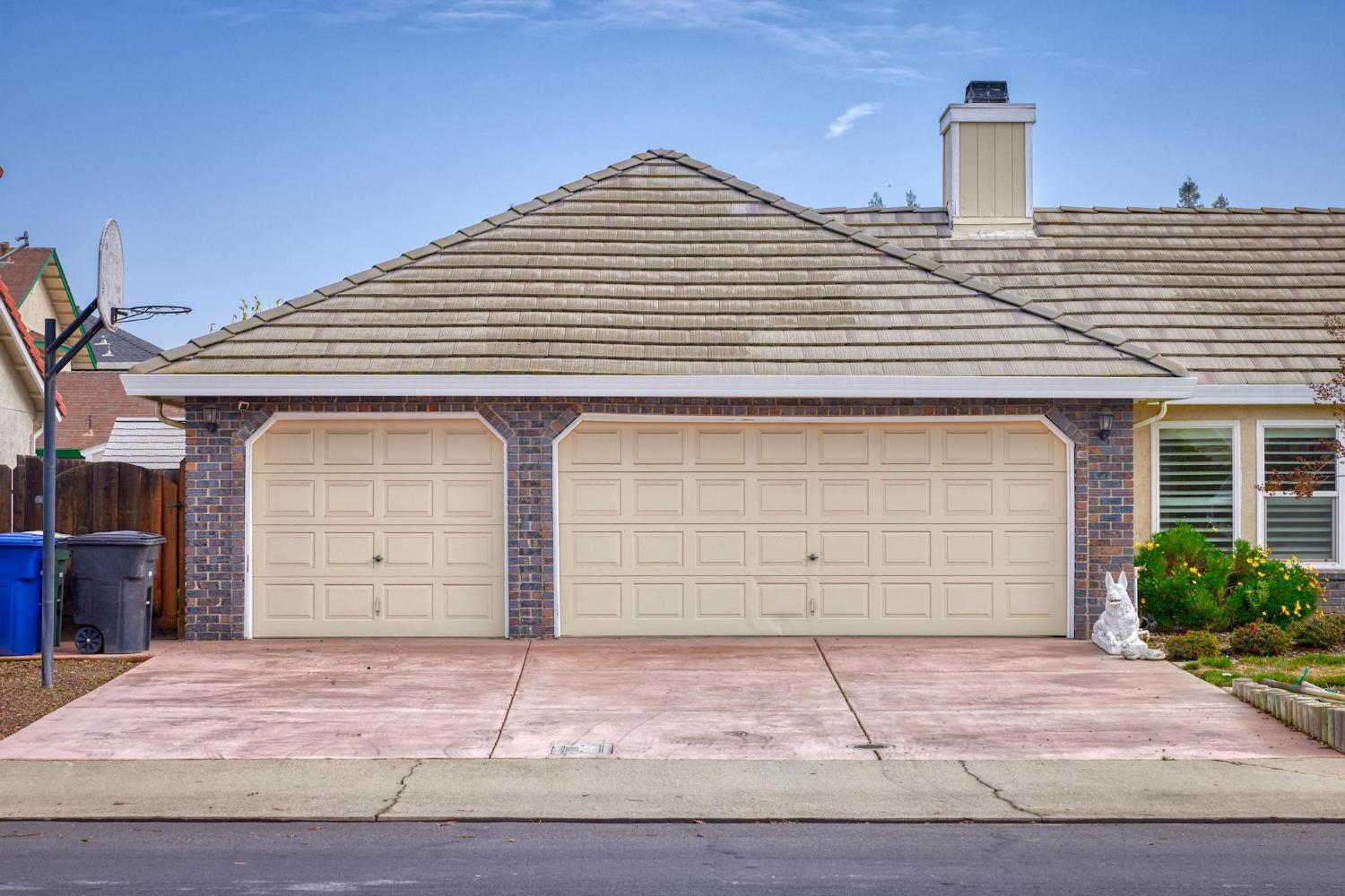 Detail Gallery Image 6 of 51 For 2709 Rembrandt Pl, Modesto,  CA 95356 - 4 Beds | 2/1 Baths