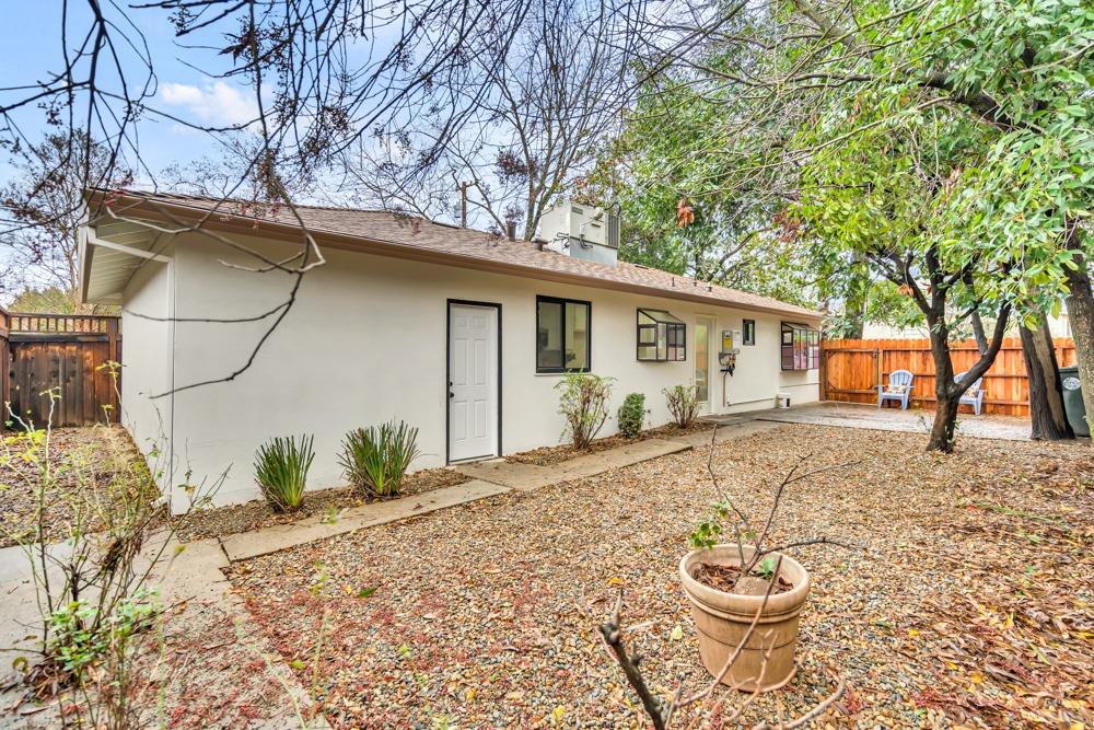 Detail Gallery Image 41 of 52 For 5436 J St, Sacramento,  CA 95819 - 3 Beds | 1 Baths