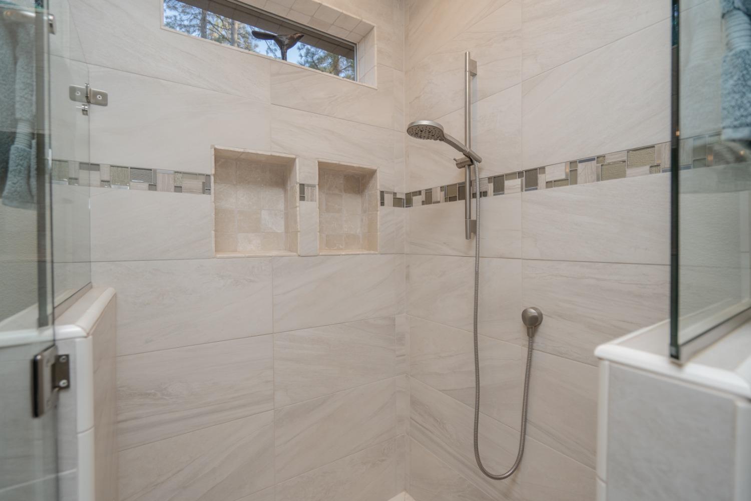 Detail Gallery Image 25 of 51 For 10461 Grandpas Pl, Grass Valley,  CA 95949 - 3 Beds | 2/1 Baths