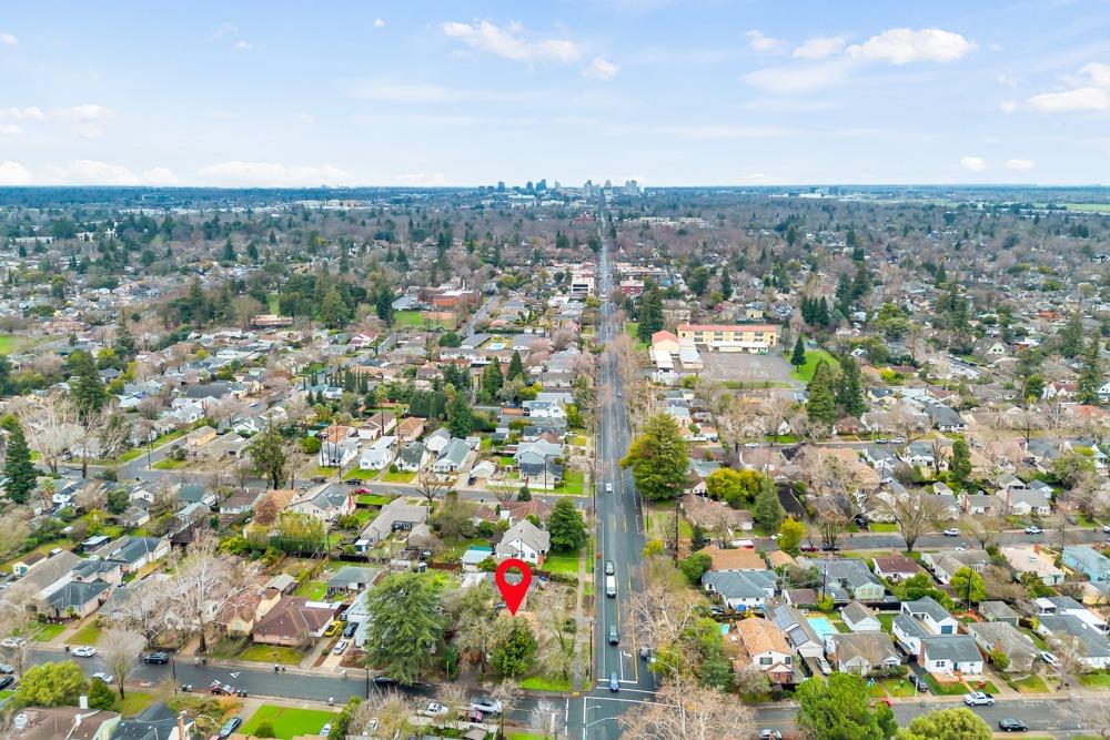 Detail Gallery Image 52 of 52 For 5436 J St, Sacramento,  CA 95819 - 3 Beds | 1 Baths