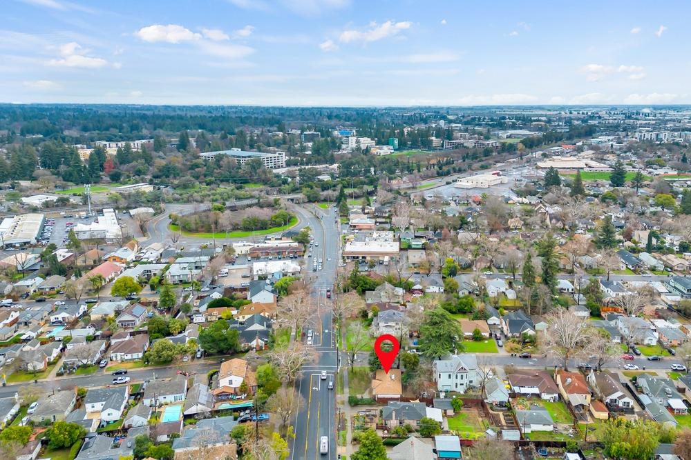 Detail Gallery Image 49 of 52 For 5436 J St, Sacramento,  CA 95819 - 3 Beds | 1 Baths