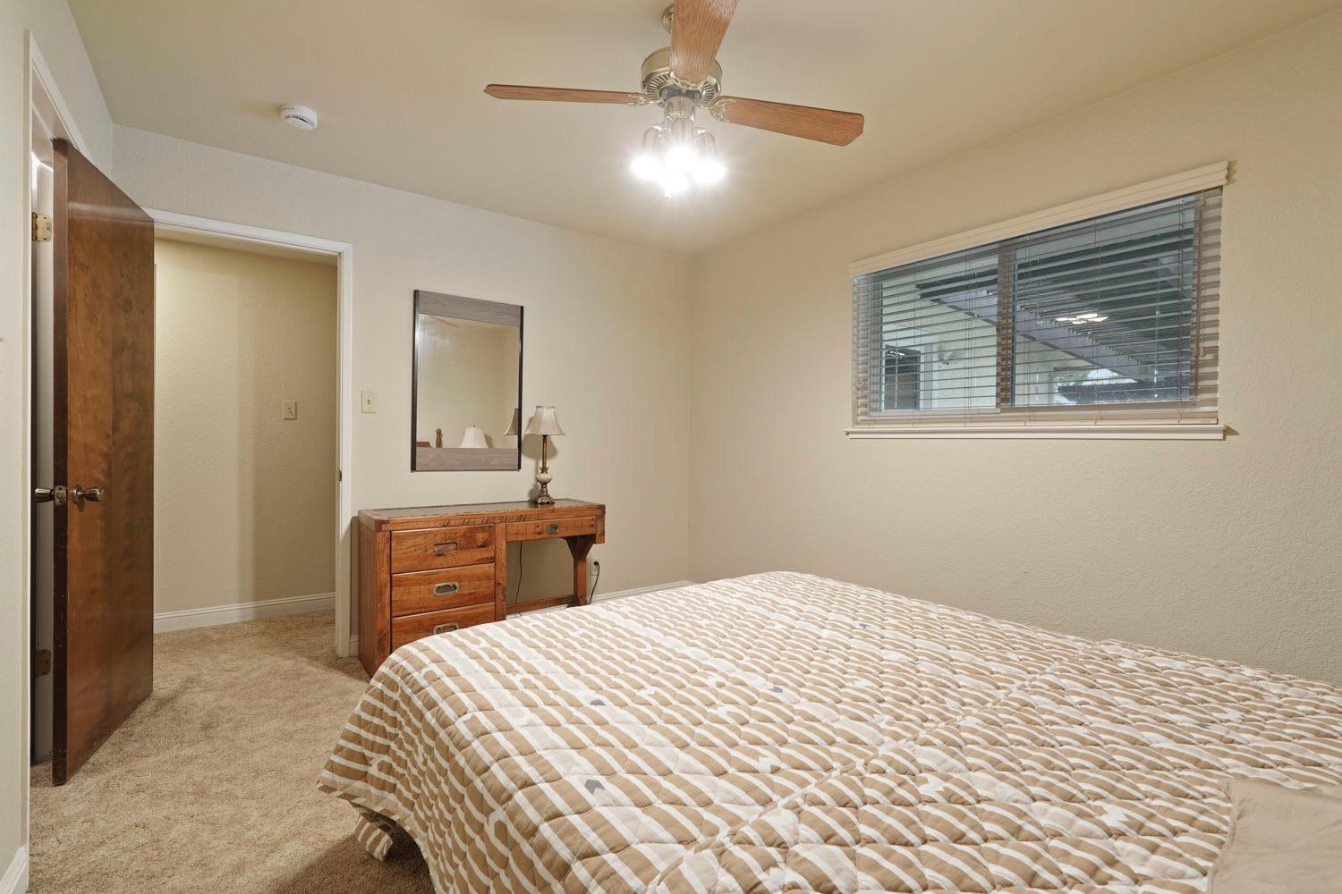 Detail Gallery Image 25 of 63 For 19455 Desiree Ln, Woodbridge,  CA 95258 - 4 Beds | 2 Baths