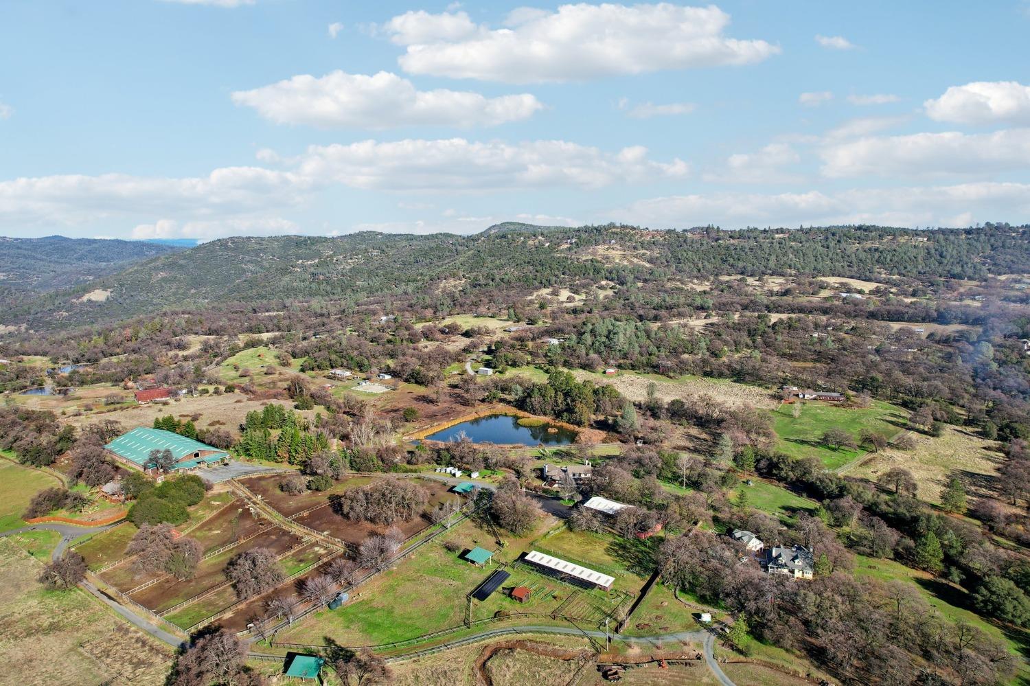 Detail Gallery Image 62 of 75 For 19433 Kneebone Ct, Penn Valley,  CA 95946 - 3 Beds | 3 Baths