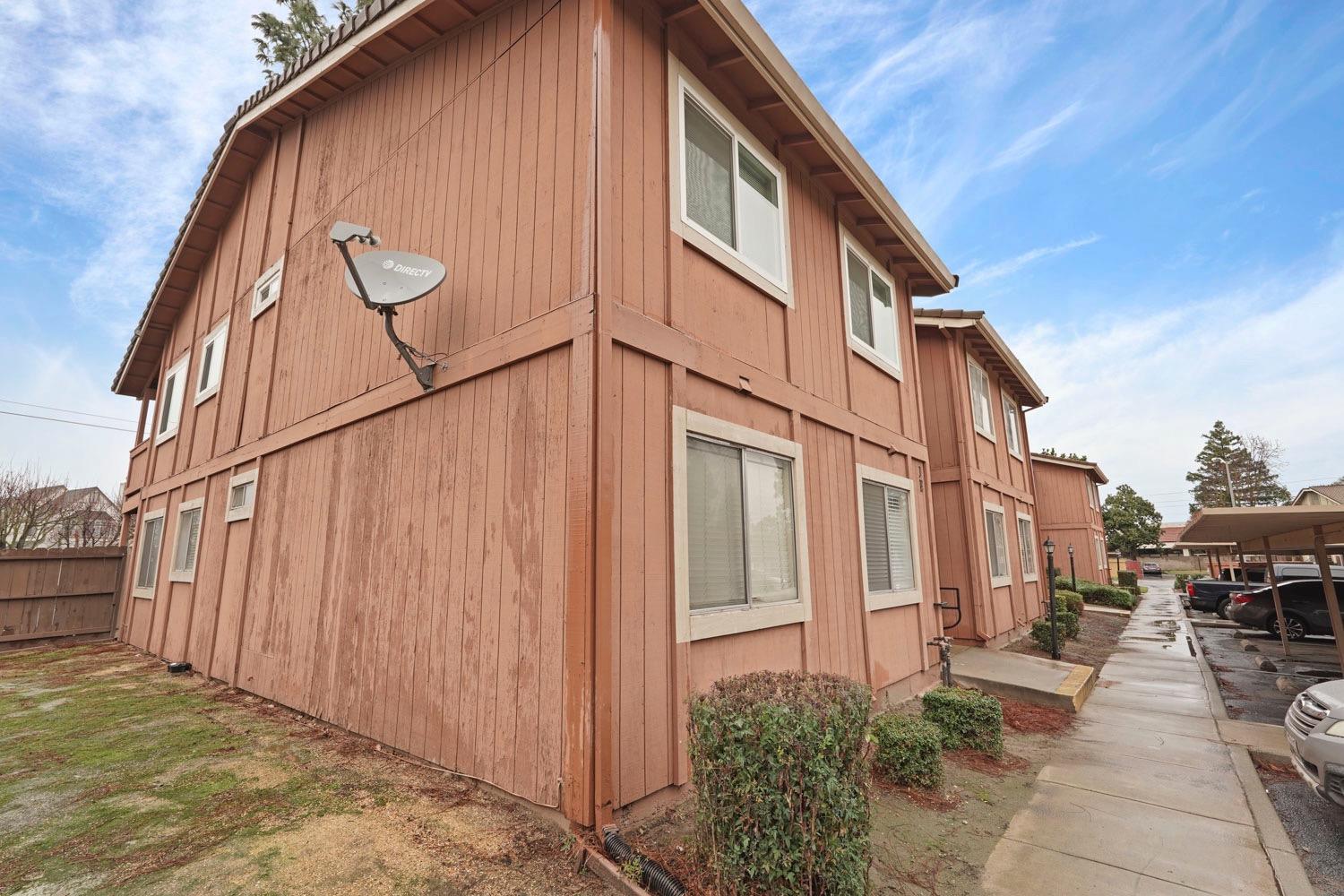 Detail Gallery Image 28 of 32 For 495 Cherry Ln #J,  Manteca,  CA 95337 - 2 Beds | 1 Baths