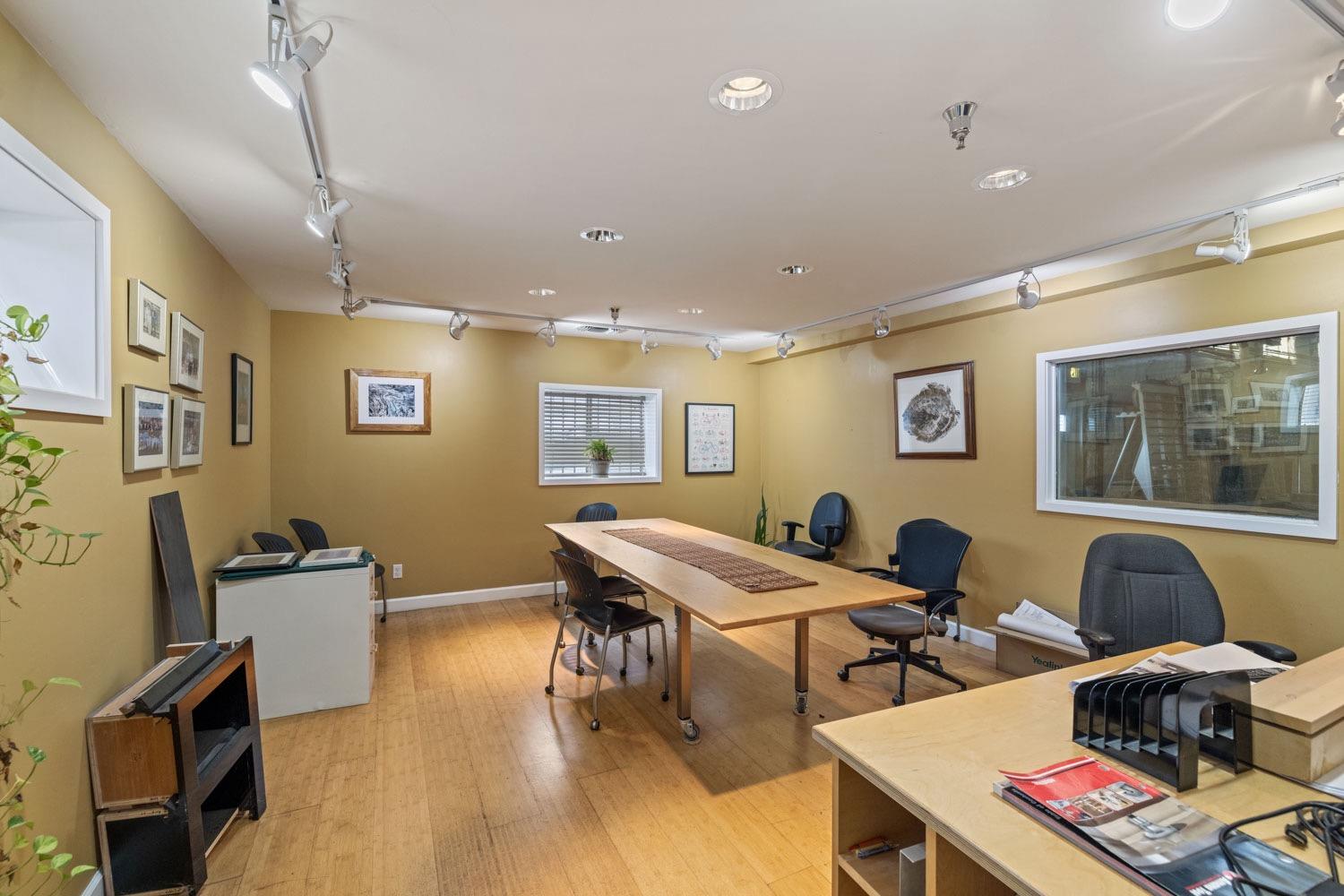 Detail Gallery Image 2 of 69 For 709 N Sacramento, Lodi,  CA 95240 - – Beds | – Baths
