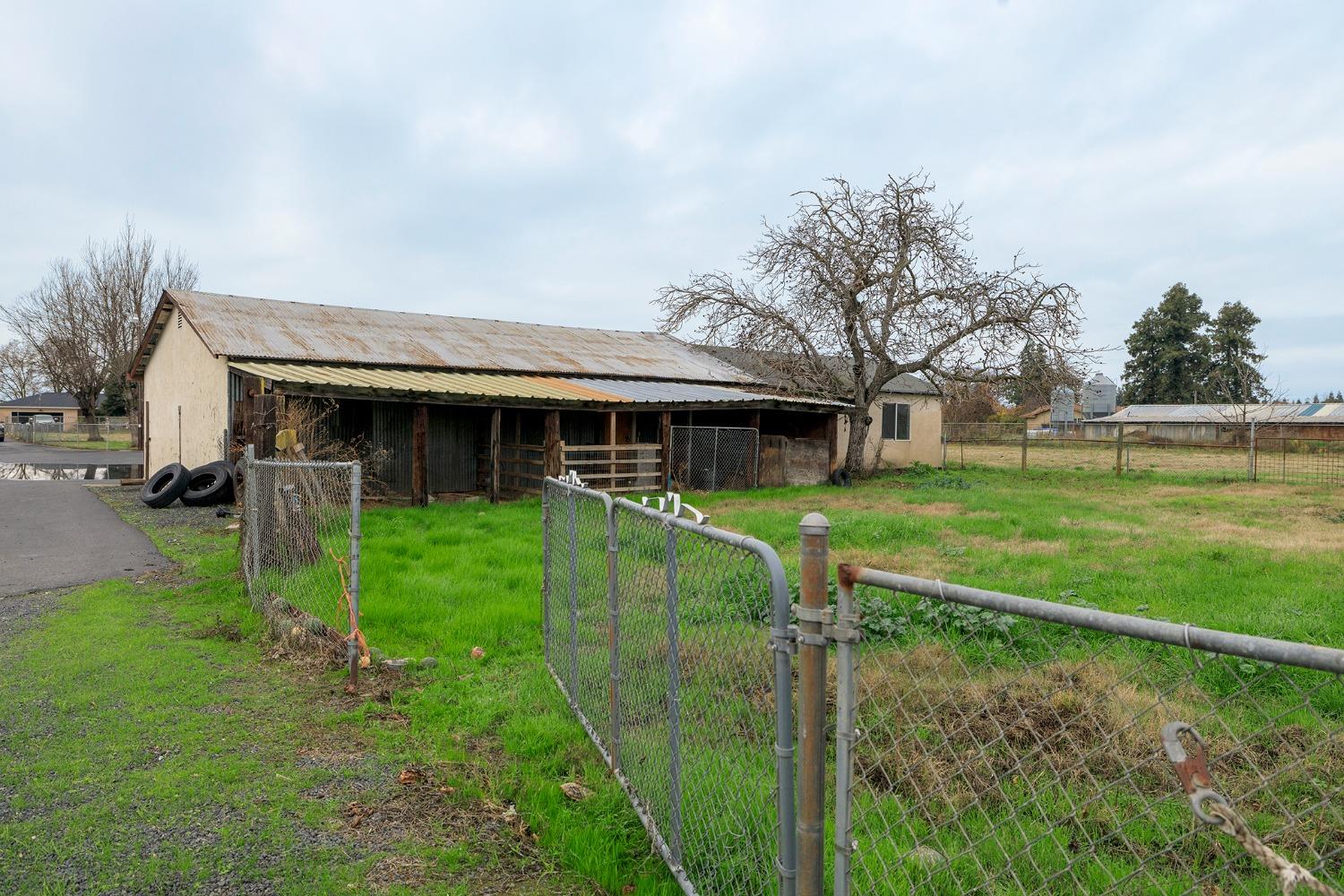 Detail Gallery Image 68 of 71 For 4460 Mountain View Rd, Hughson,  CA 95326 - 3 Beds | 3/1 Baths