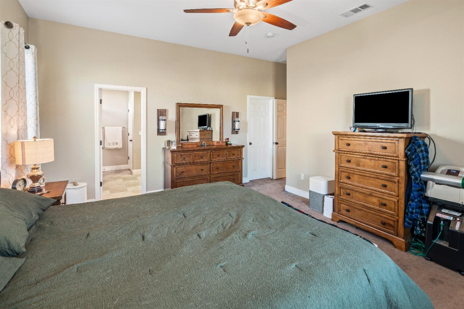 Detail Gallery Image 17 of 30 For 2643 Stephen Robert Ln, Manteca,  CA 95337 - 4 Beds | 2 Baths