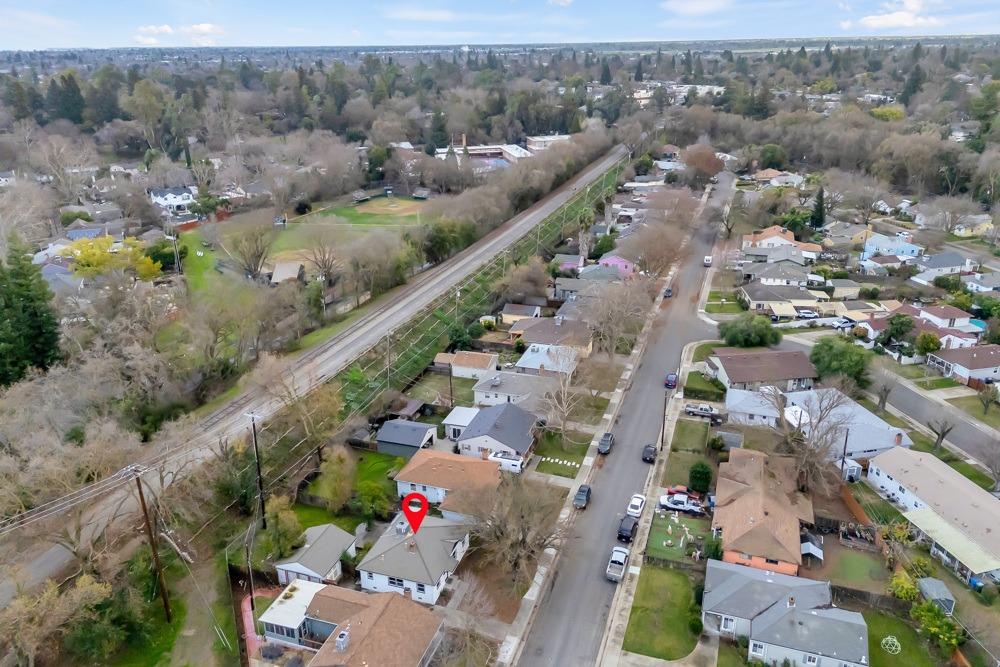 Detail Gallery Image 26 of 38 For 1041 Darnel Way, Sacramento,  CA 95822 - 2 Beds | 2 Baths