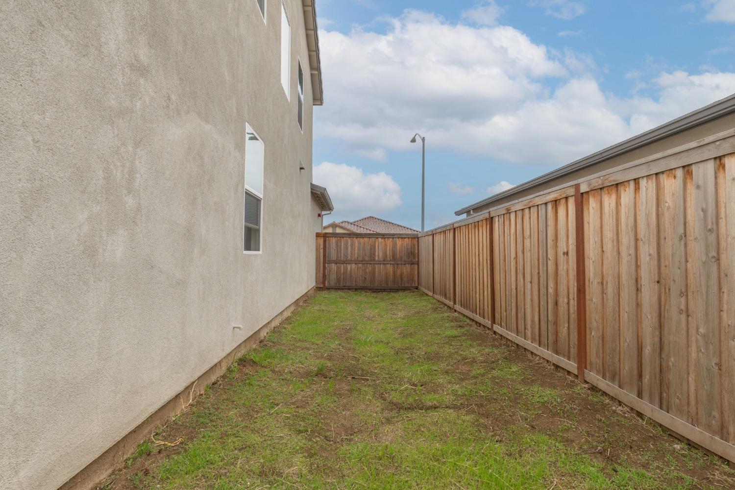 Detail Gallery Image 42 of 43 For 661 Headley Lane, Patterson,  CA 95363 - 4 Beds | 3 Baths