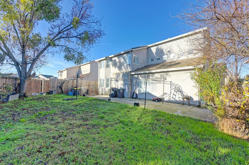 Detail Gallery Image 43 of 47 For 2312 Pisa Cir, Stockton,  CA 95206 - 6 Beds | 3/1 Baths