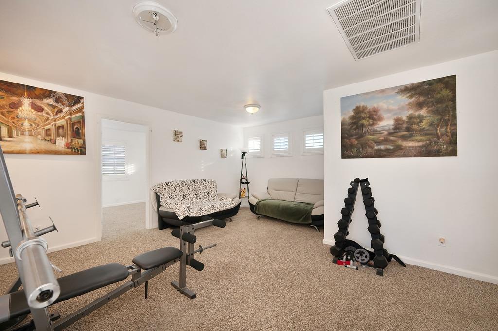 Detail Gallery Image 28 of 47 For 2312 Pisa Cir, Stockton,  CA 95206 - 6 Beds | 3/1 Baths