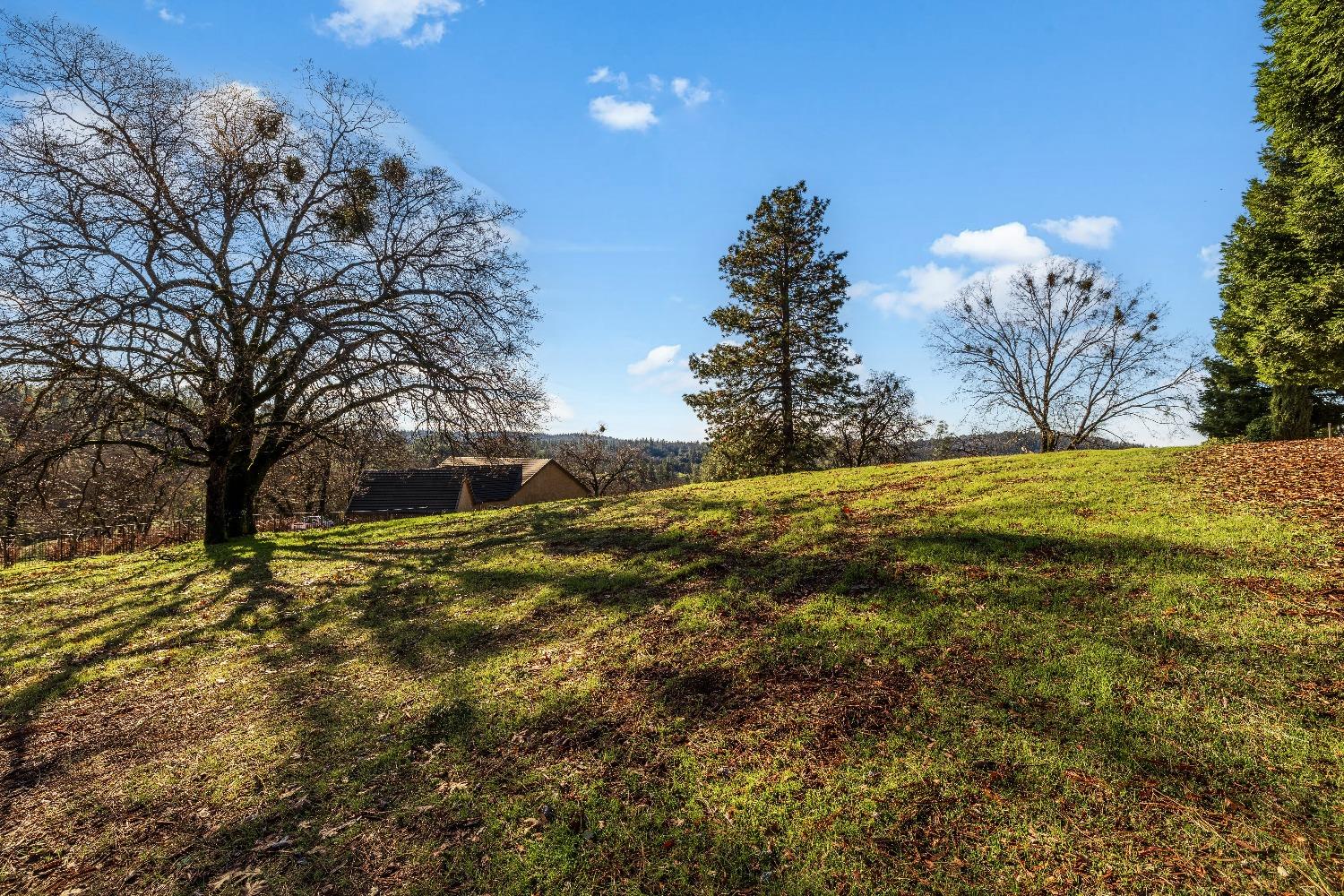 Detail Gallery Image 9 of 16 For 23838 Darkhorse Dr, Auburn,  CA 95602 - – Beds | – Baths