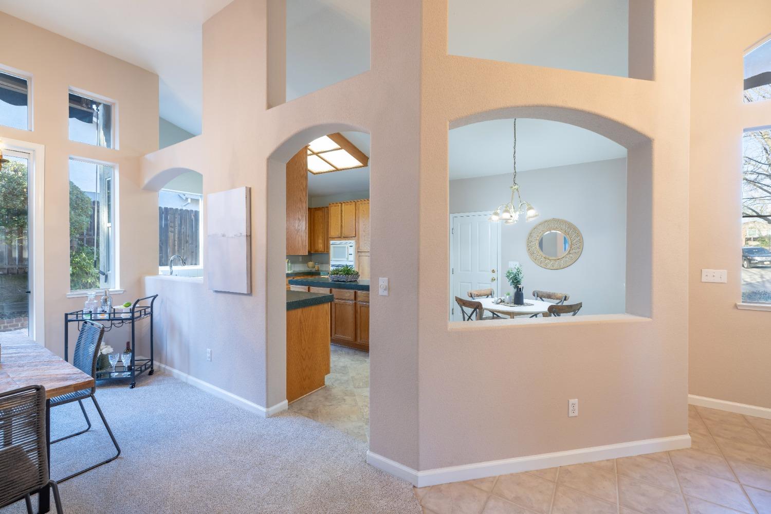 Detail Gallery Image 14 of 49 For 1201 Mercedes Dr, Roseville,  CA 95747 - 3 Beds | 2 Baths