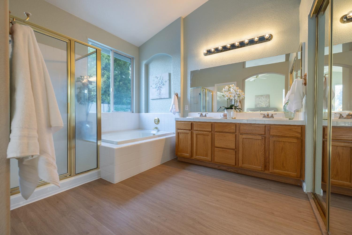 Detail Gallery Image 33 of 49 For 1201 Mercedes Dr, Roseville,  CA 95747 - 3 Beds | 2 Baths