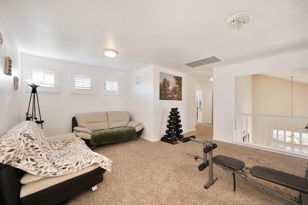 Detail Gallery Image 30 of 47 For 2312 Pisa Cir, Stockton,  CA 95206 - 6 Beds | 3/1 Baths