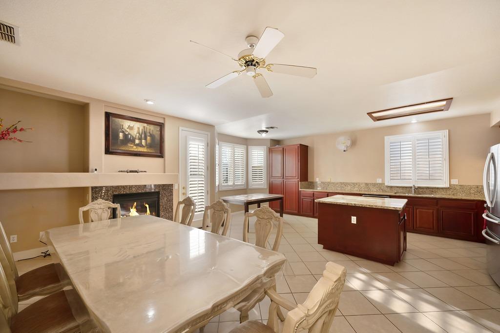 Detail Gallery Image 18 of 47 For 2312 Pisa Cir, Stockton,  CA 95206 - 6 Beds | 3/1 Baths