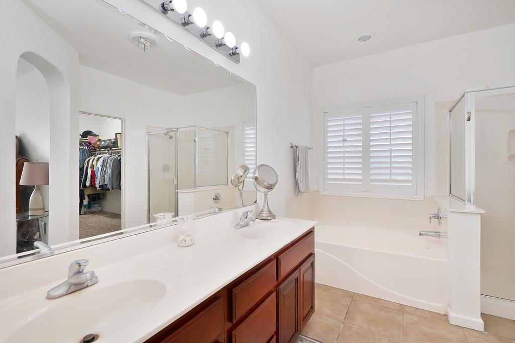 Detail Gallery Image 27 of 47 For 2312 Pisa Cir, Stockton,  CA 95206 - 6 Beds | 3/1 Baths