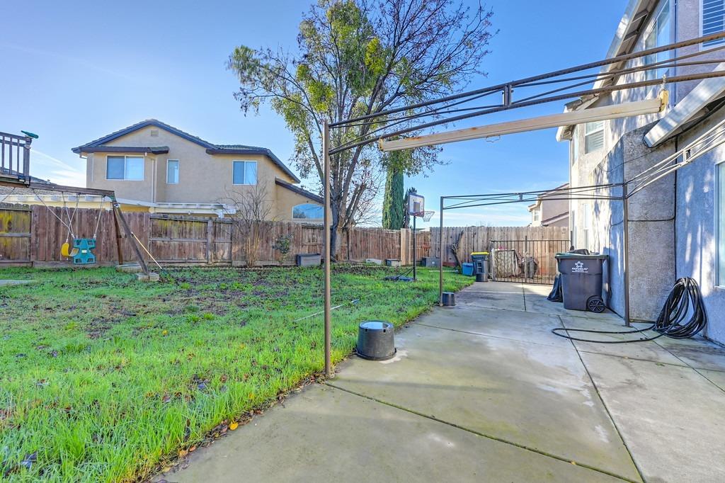Detail Gallery Image 41 of 47 For 2312 Pisa Cir, Stockton,  CA 95206 - 6 Beds | 3/1 Baths
