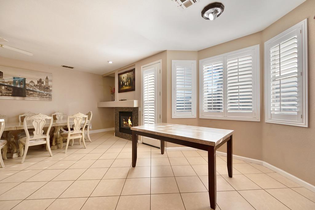Detail Gallery Image 12 of 47 For 2312 Pisa Cir, Stockton,  CA 95206 - 6 Beds | 3/1 Baths