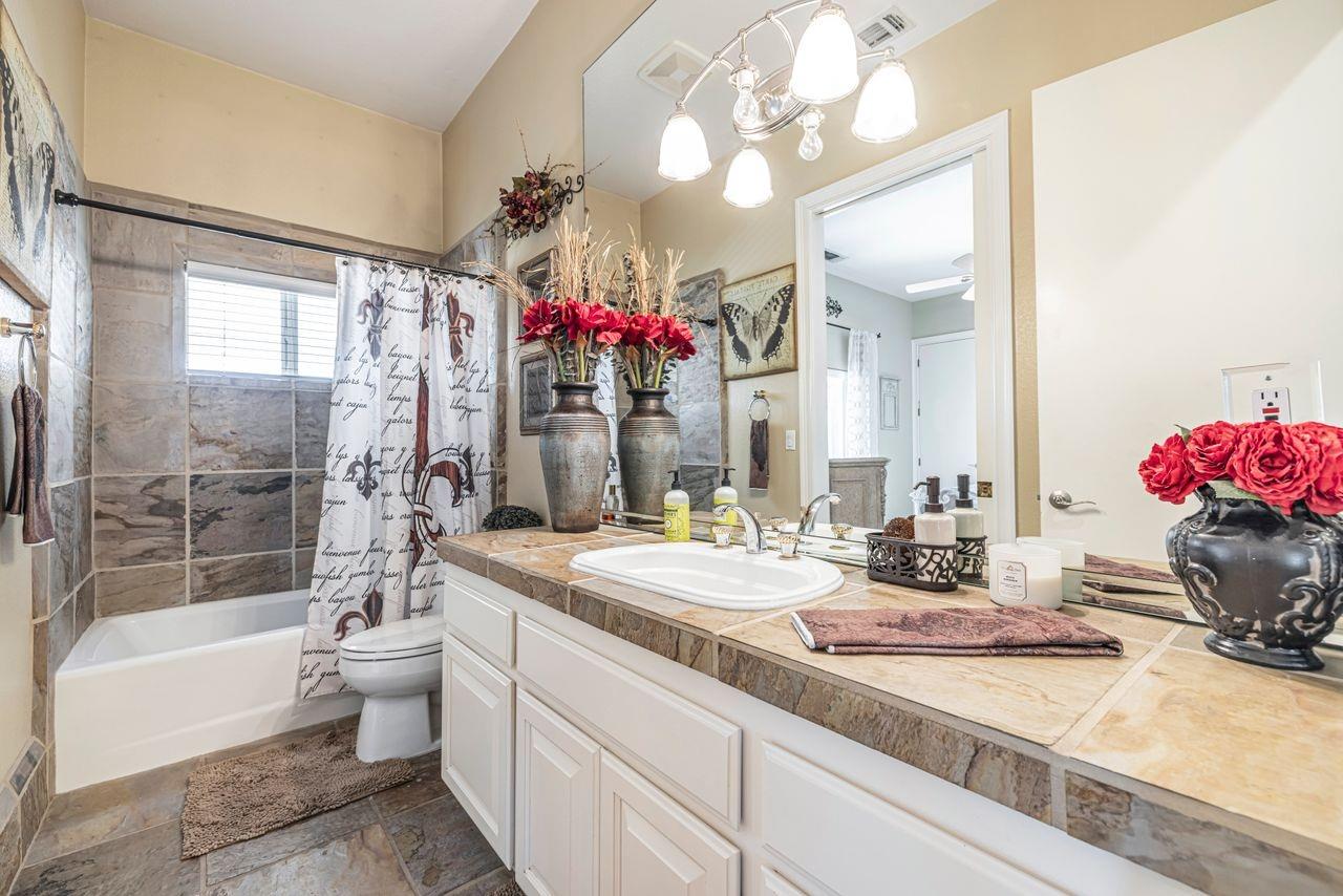 Detail Gallery Image 51 of 81 For 8759 Glacial Pl, Loomis,  CA 95650 - 4 Beds | 4/1 Baths