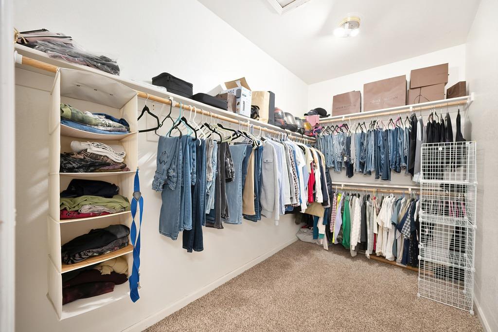 Detail Gallery Image 25 of 47 For 2312 Pisa Cir, Stockton,  CA 95206 - 6 Beds | 3/1 Baths