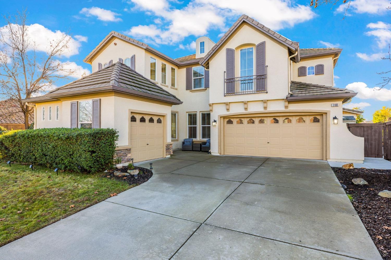 Detail Gallery Image 1 of 73 For 3160 Montrose Way, El Dorado Hills,  CA 95762 - 4 Beds | 3 Baths