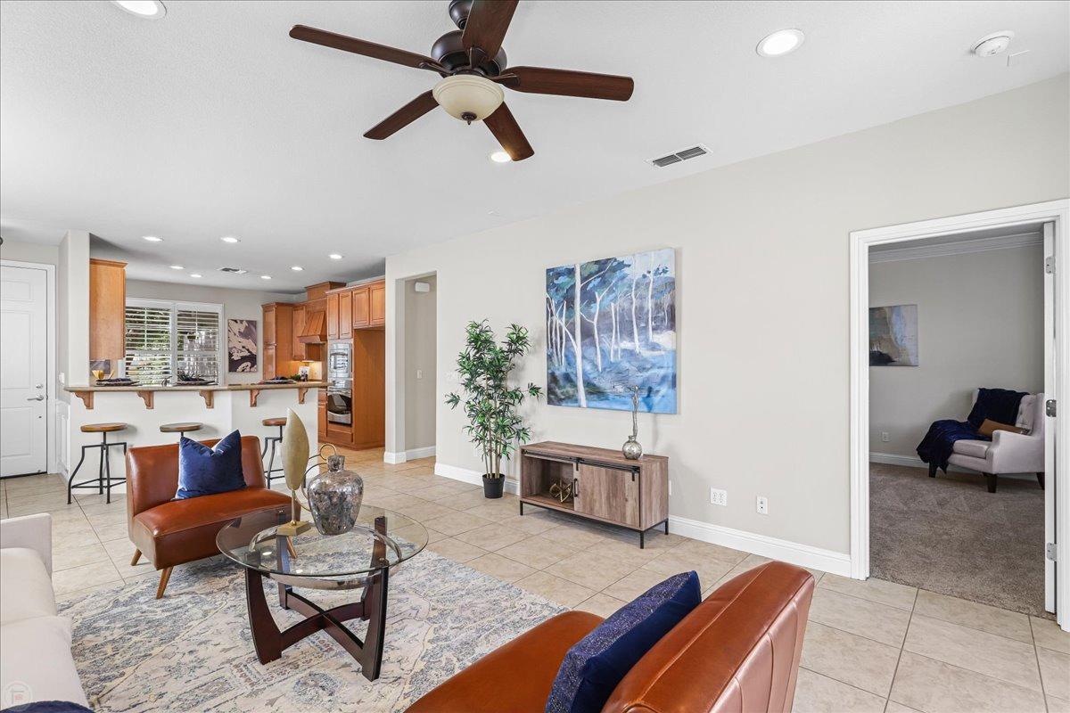 Detail Gallery Image 19 of 75 For 2384 Shadow Berry Dr, Manteca,  CA 95336 - 2 Beds | 2 Baths