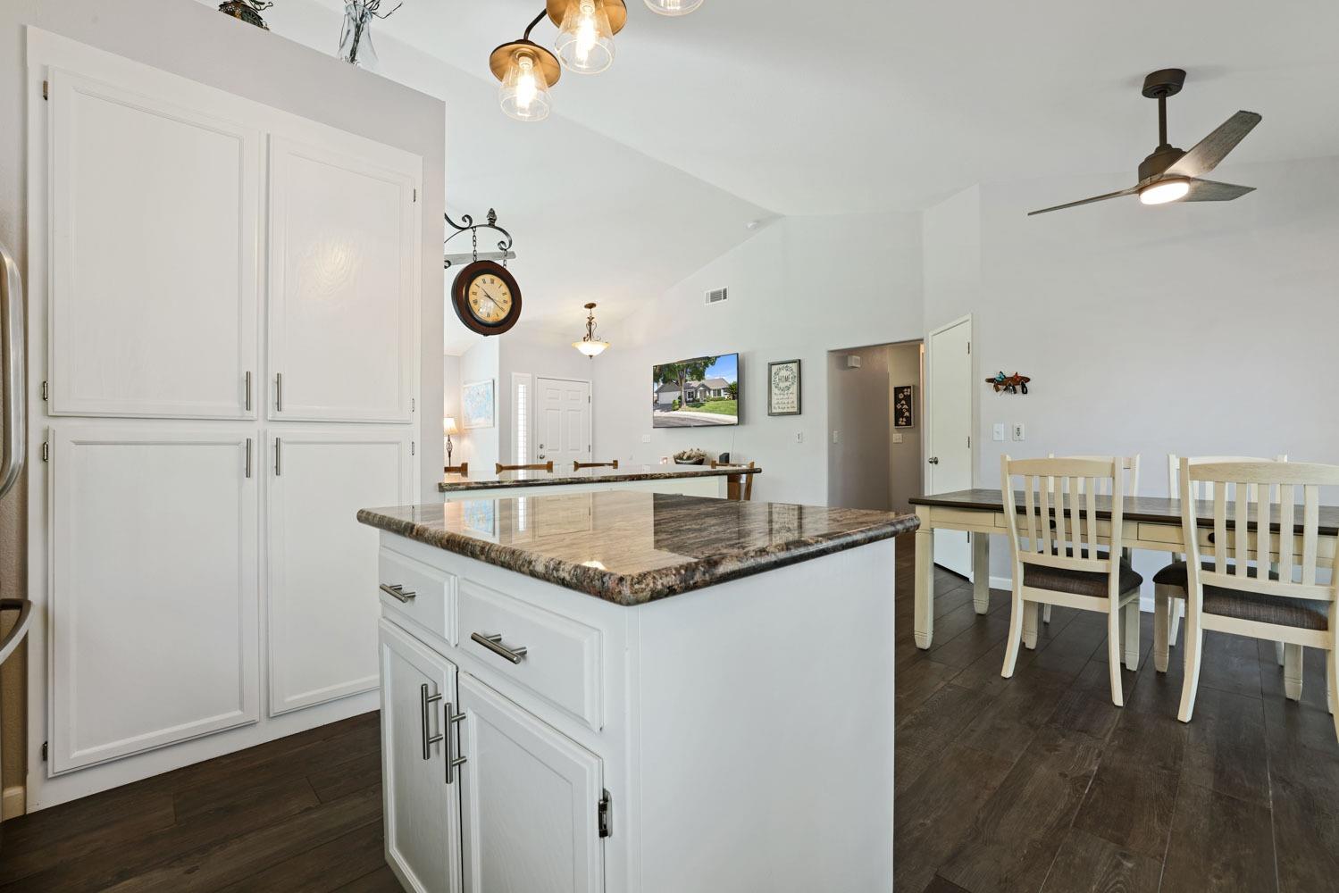 Nordell Place, Patterson, California image 15