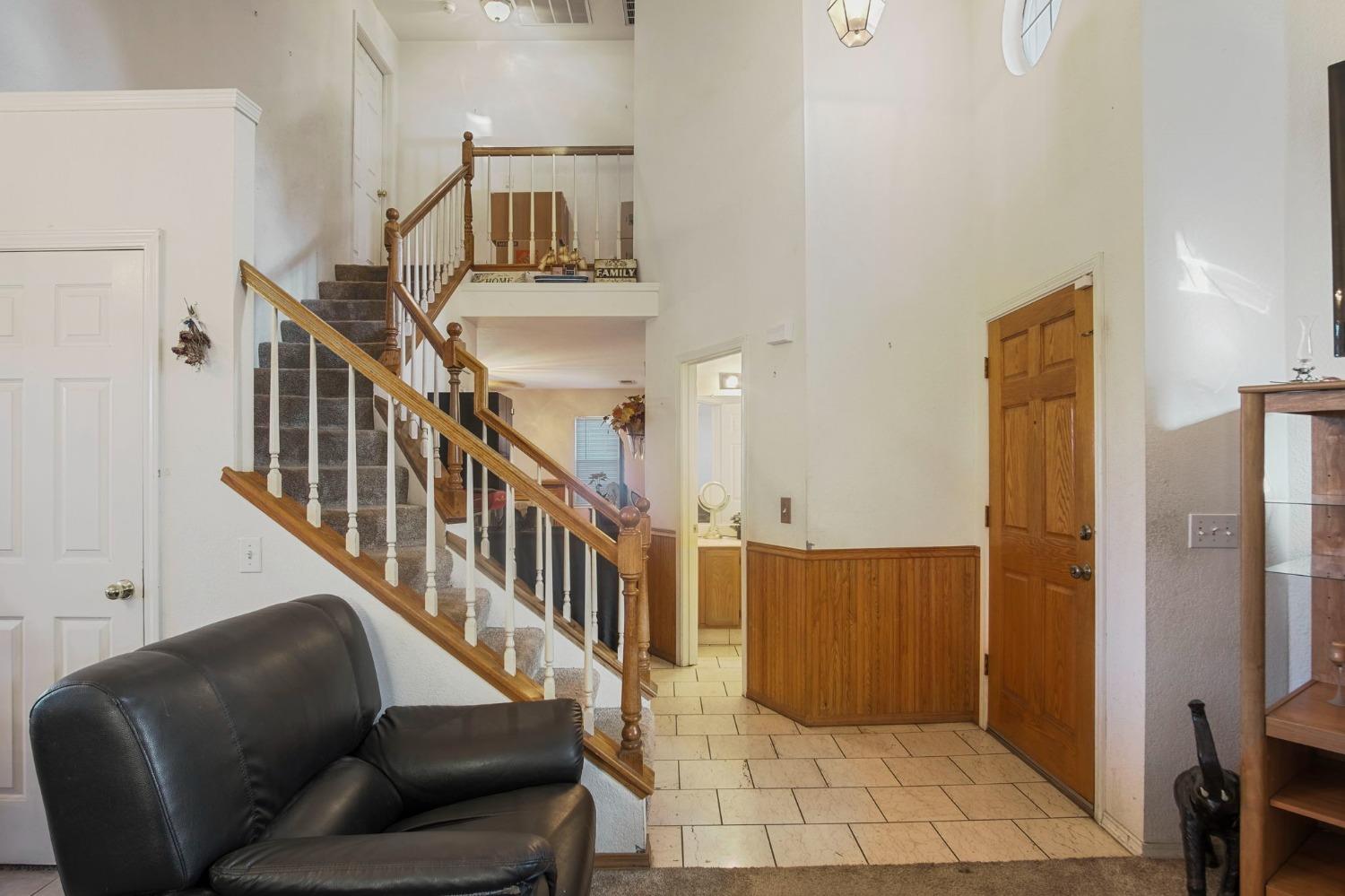 Doreen Court, Salida, California image 3