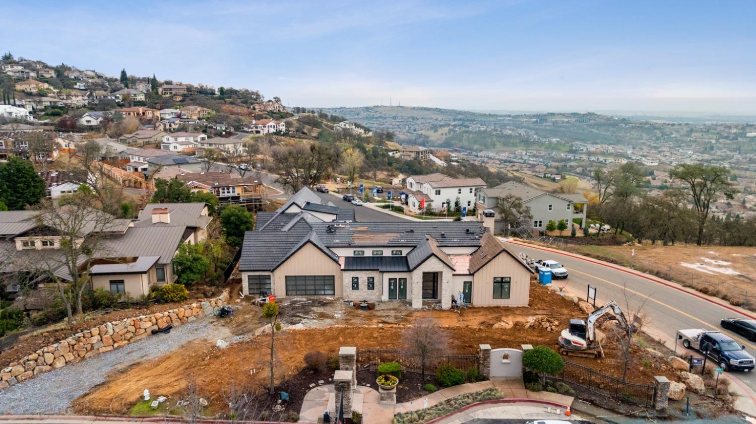 Detail Gallery Image 9 of 36 For 10 Powers Dr, El Dorado Hills,  CA 95762 - 4 Beds | 4/3 Baths