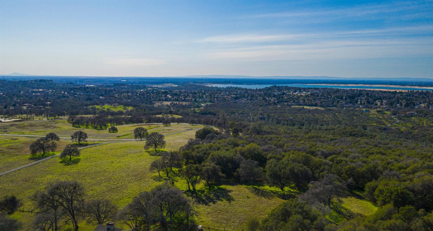 Detail Gallery Image 21 of 56 For 350 Cavalli Ct, El Dorado Hills,  CA 95762 - – Beds | – Baths