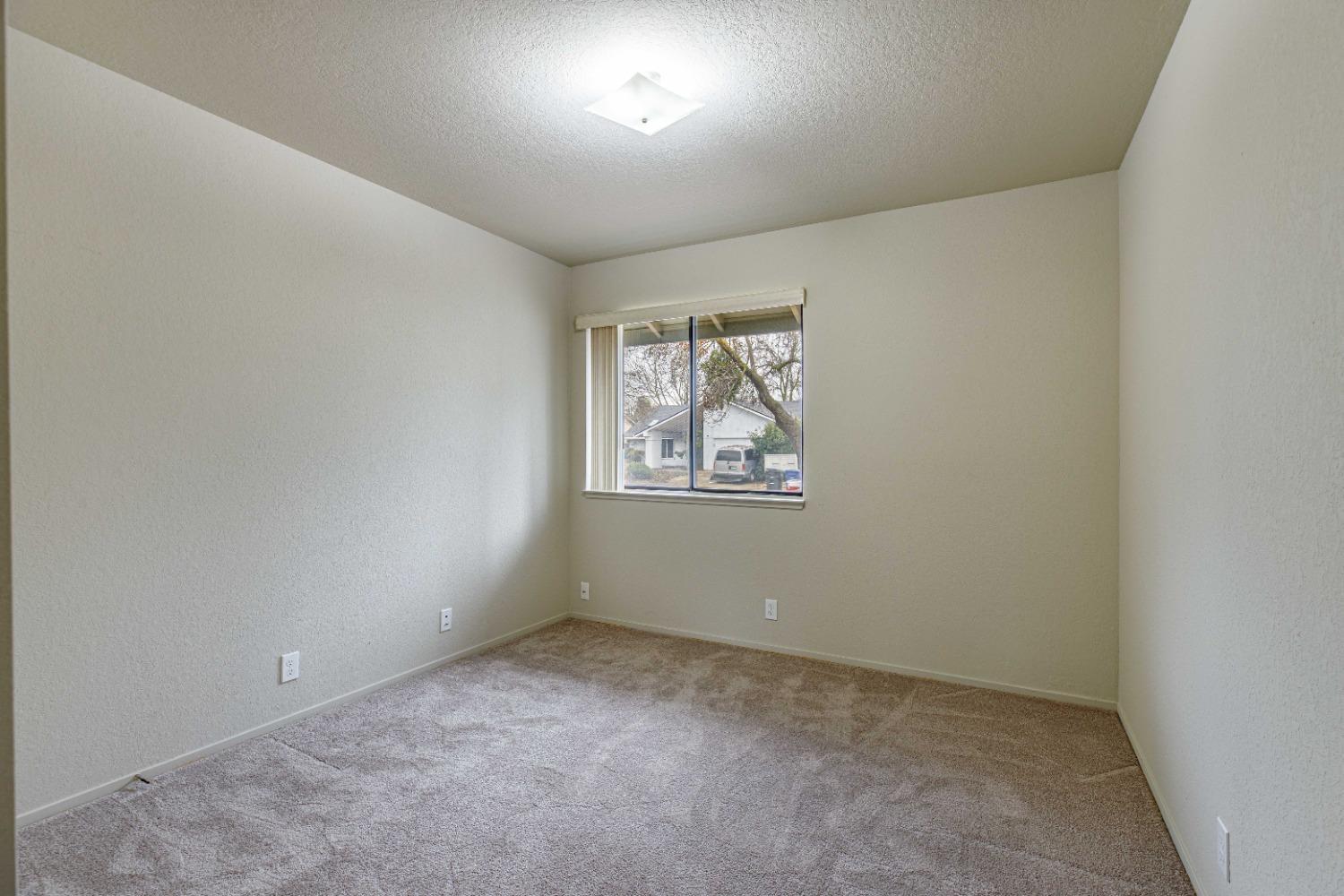 Detail Gallery Image 13 of 37 For 3809 Tumbleweed Ct, Modesto,  CA 95355 - 3 Beds | 2 Baths