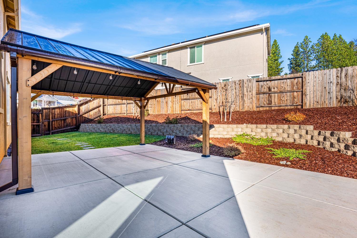 Detail Gallery Image 32 of 52 For 166 Berriman Loop, Grass Valley,  CA 95949 - 3 Beds | 2 Baths