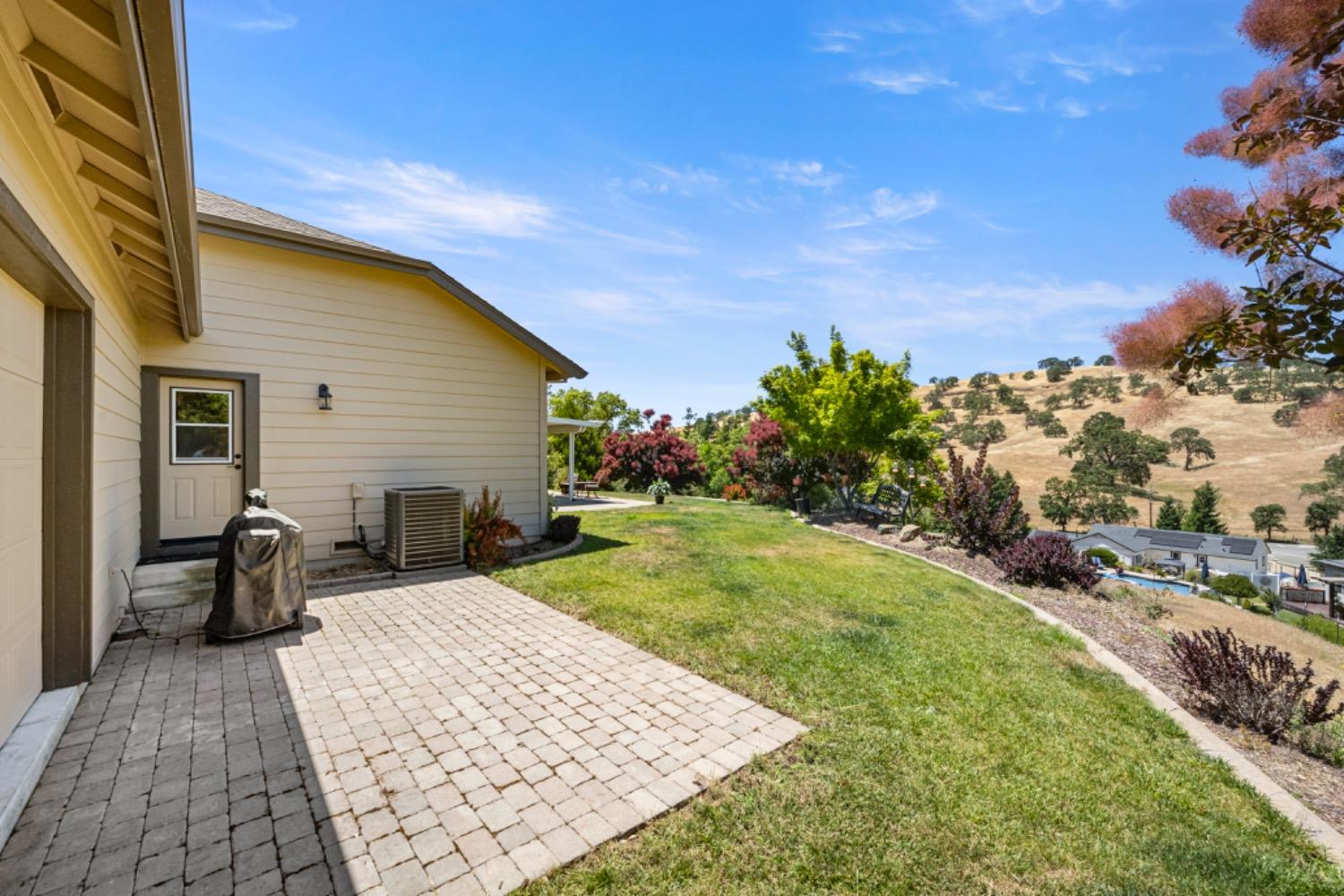 Detail Gallery Image 38 of 43 For 385 Sutter Crest E., Sutter Creek,  CA 95685 - 4 Beds | 3/1 Baths