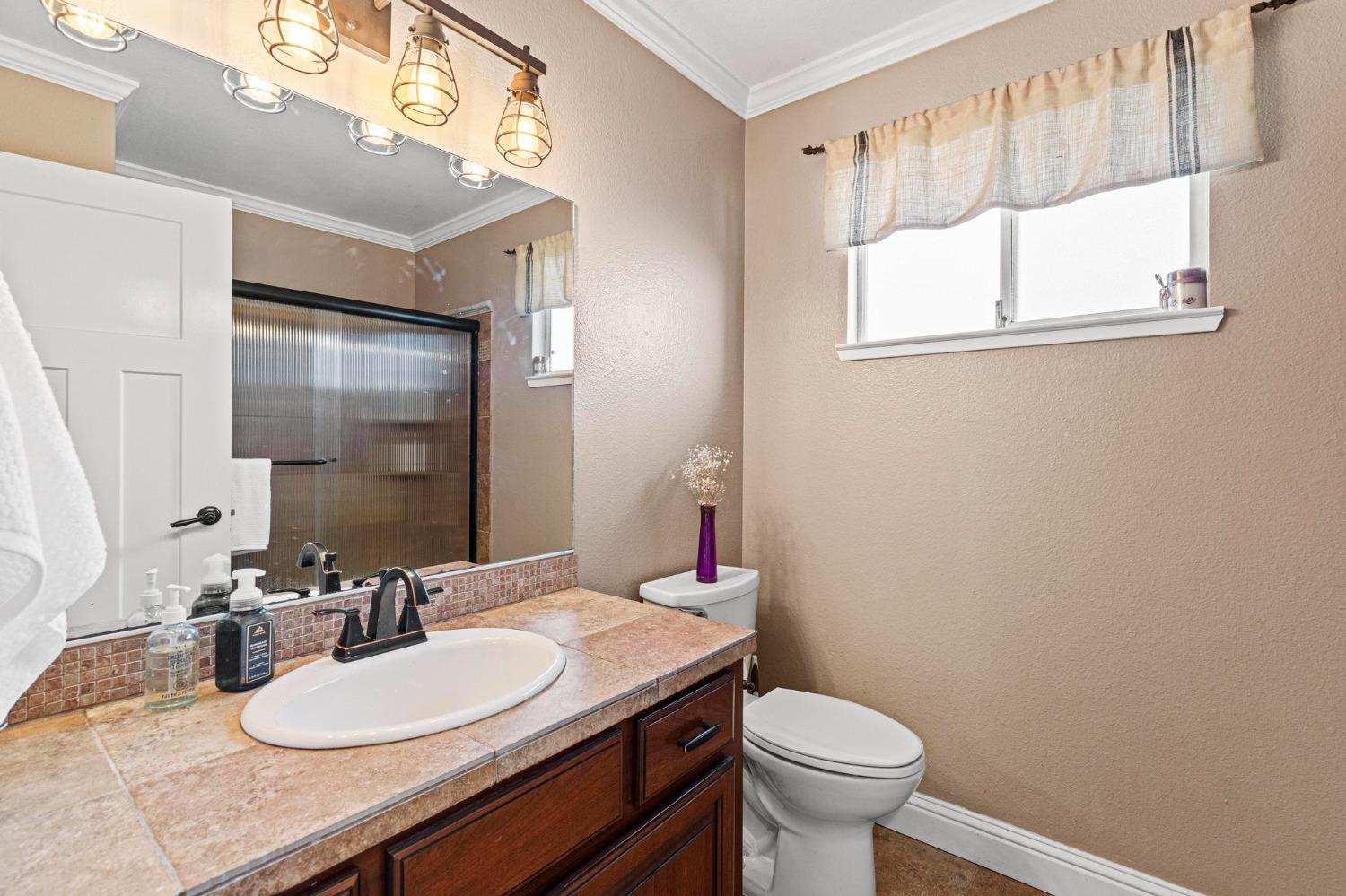 Detail Gallery Image 28 of 52 For 1840 Forestview Dr, Yuba City,  CA 95991 - 3 Beds | 2 Baths