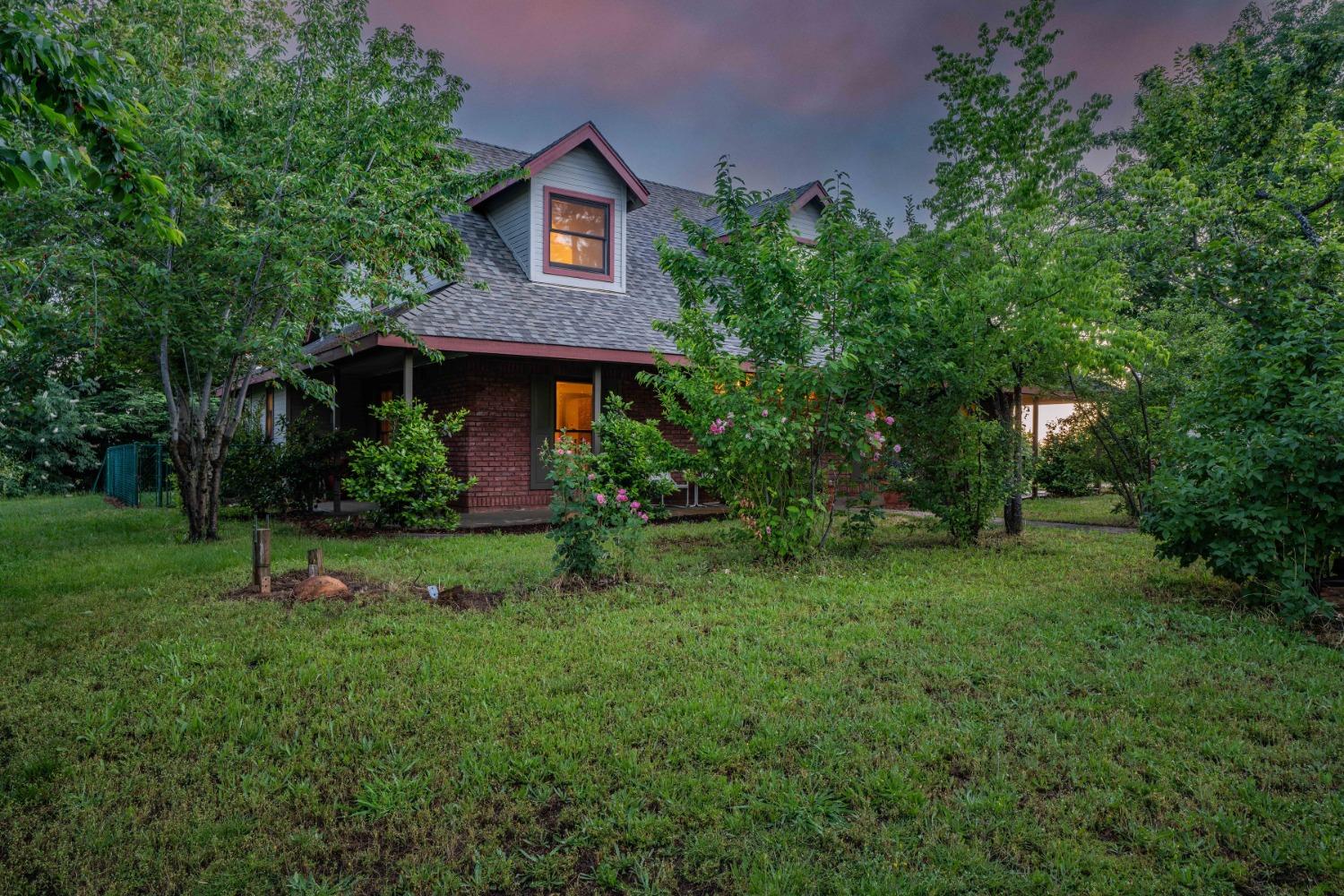 Detail Gallery Image 6 of 74 For 16915 Red Mule Rd, Fiddletown,  CA 95629 - 3 Beds | 2/1 Baths