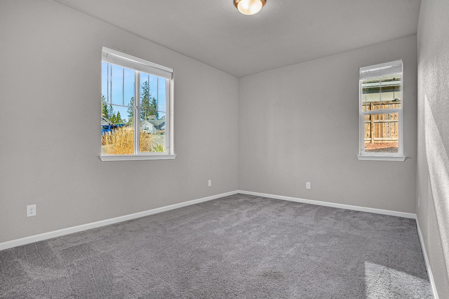 Detail Gallery Image 15 of 52 For 166 Berriman Loop, Grass Valley,  CA 95949 - 3 Beds | 2 Baths