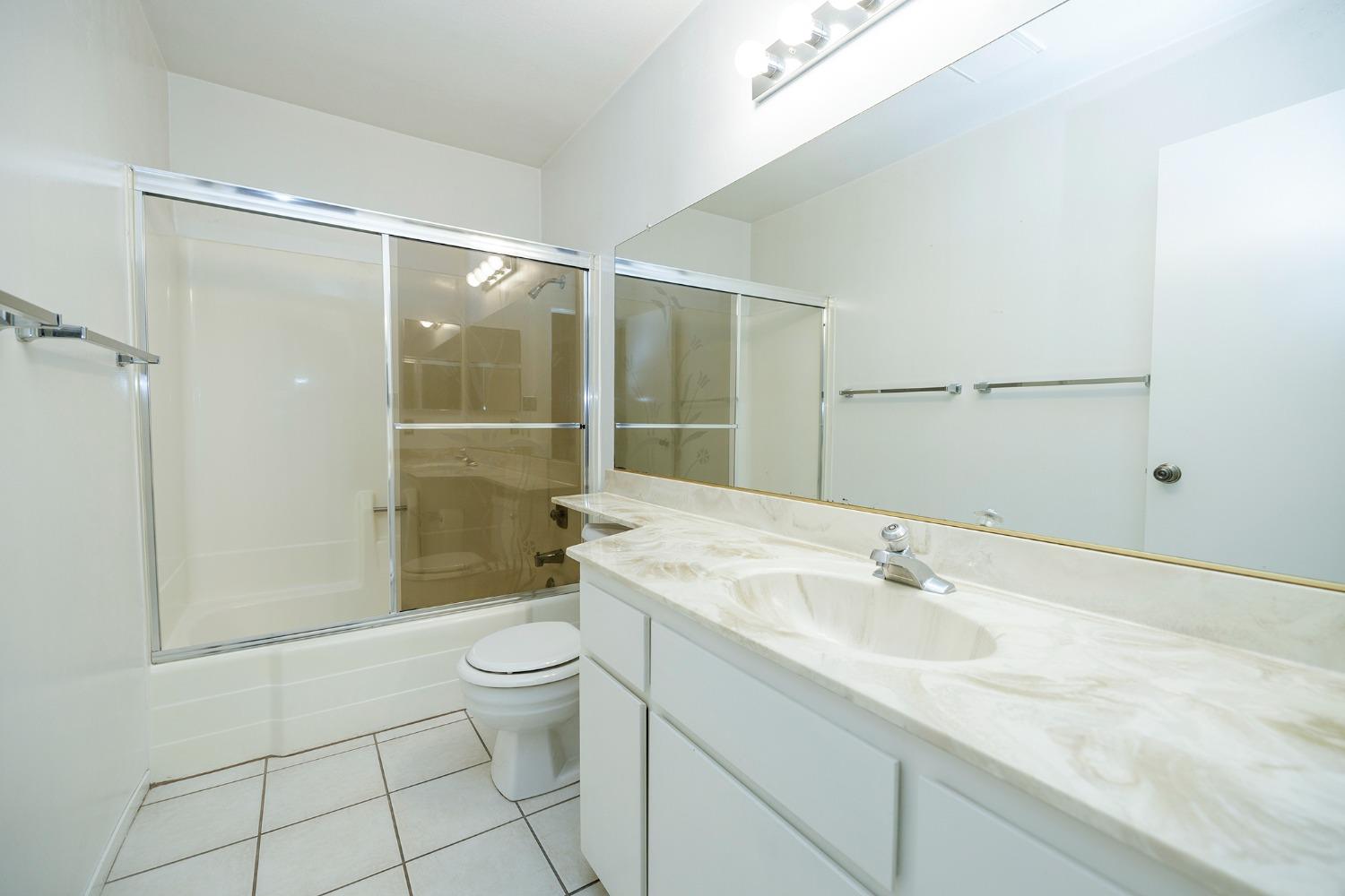 Detail Gallery Image 37 of 47 For 1732 Plaza De San Joaquin, Modesto,  CA 95350 - 2 Beds | 2 Baths