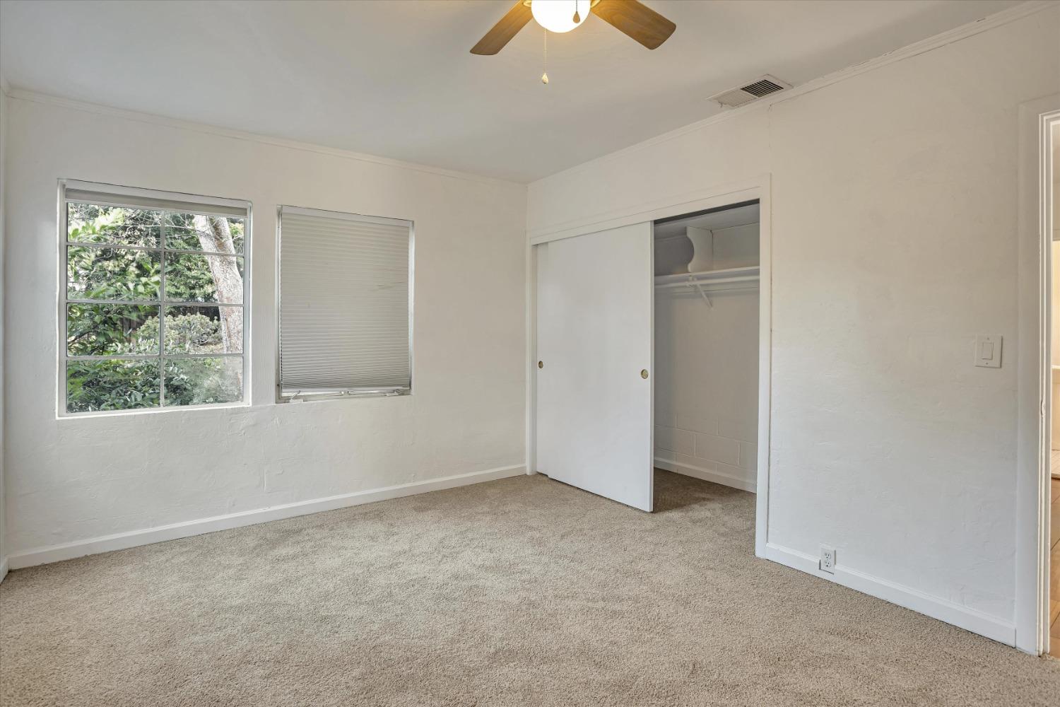 Detail Gallery Image 14 of 44 For 1001 Piedmont Dr, Sacramento,  CA 95822 - 2 Beds | 1 Baths